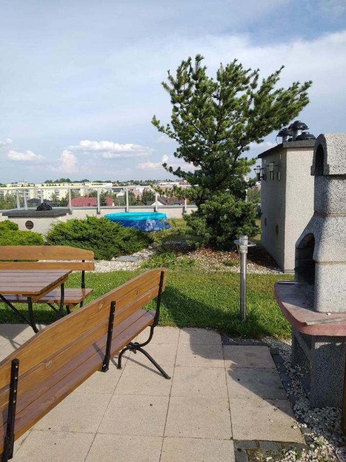 Sunny Penthouse With Roof Gardens Overlooking The Warsaw Palace Of Culture Pruszków Eksteriør billede